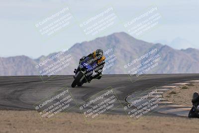 media/Nov-16-2025-Race Pace (Sun) [[8c5fa54630]]/Non Verified Riders (1st 20 Minutes)/6-Turn 12 (2pm)/